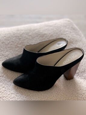 Aldo Black Suede Pointed-Toe Mules with Brown Block Heel